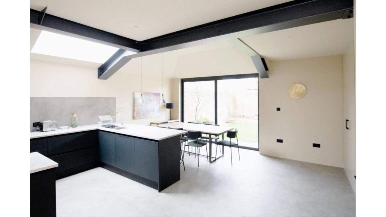 Pass The Keys Stunning, Brand New 3Br Home - Central Oxford Extérieur photo